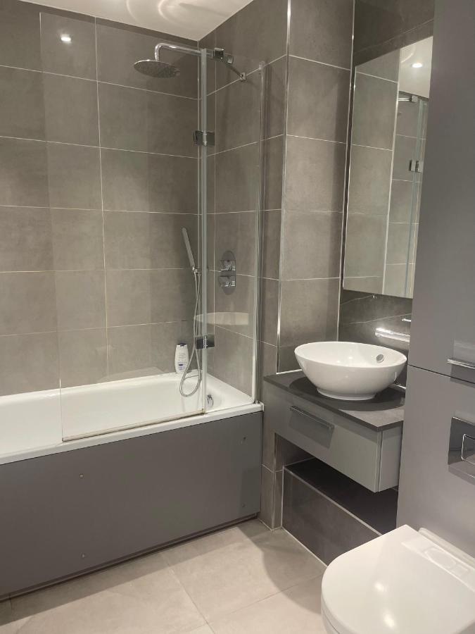 Riverside Rooms And Apartments London Ngoại thất bức ảnh