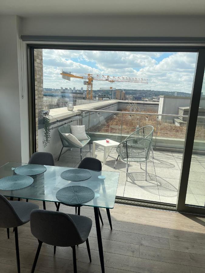 Riverside Rooms And Apartments London Ngoại thất bức ảnh